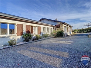 maison à la vente -   71200  LE CREUSOT, surface 222 m2 vente maison - UBI461417156